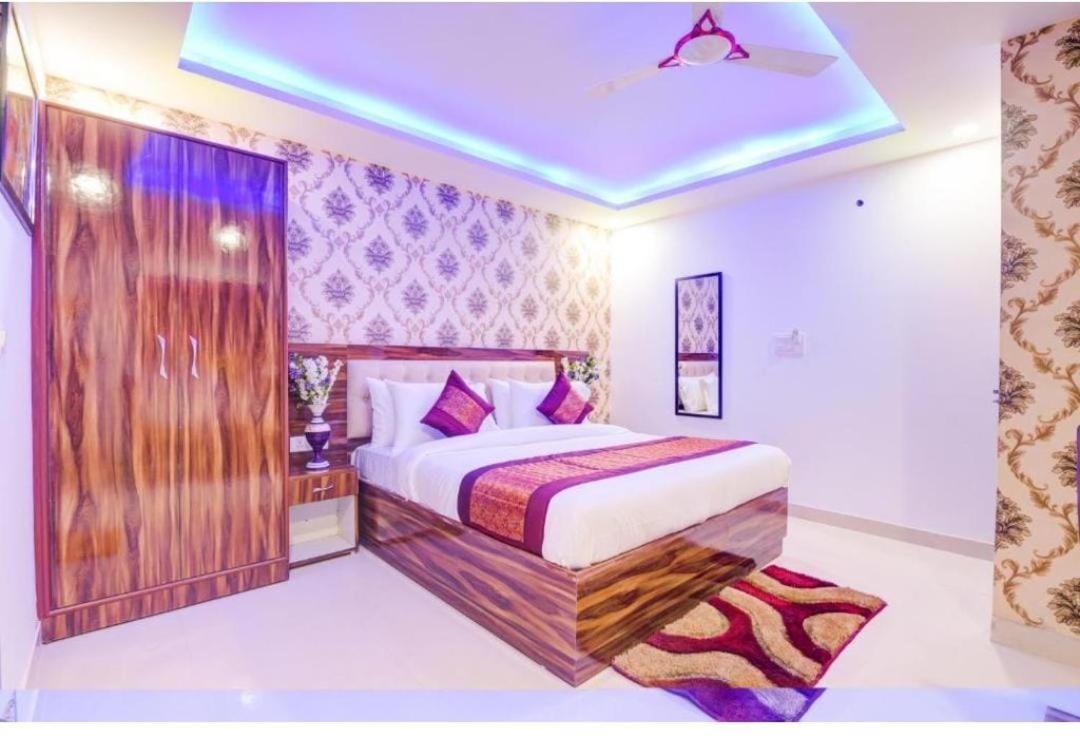 Suites Admiral Delhi Airport New Delhi Eksteriør billede